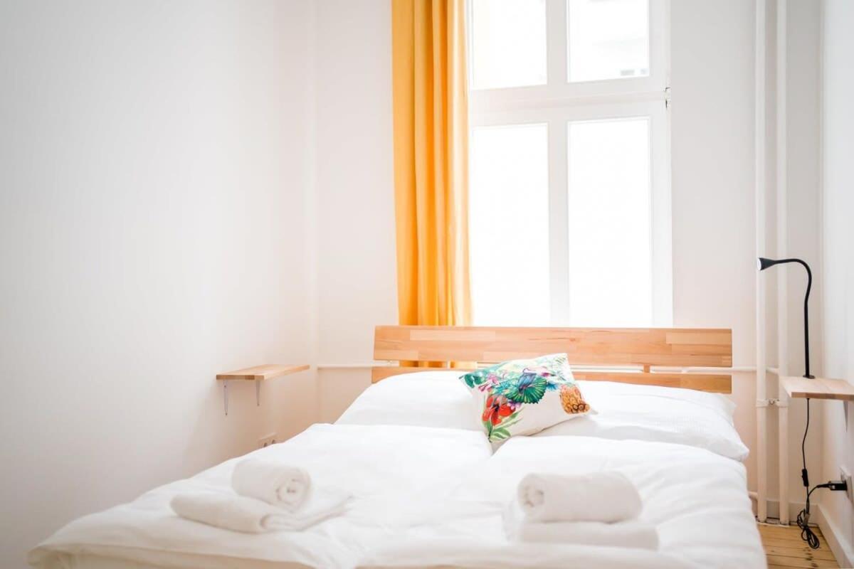 Spacious 3br Ac Self Check-in Street Parking Appartement Berlijn